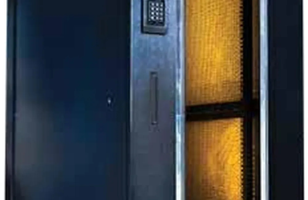 Precision cooling and UPS units in a server rack